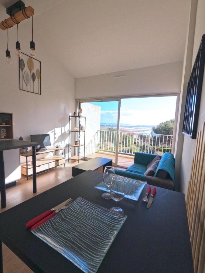 Appartement Hyeres - Costebelle Duplex Vue Mer Balcon Residence Privee Parking - Marie Caroline Exterior foto