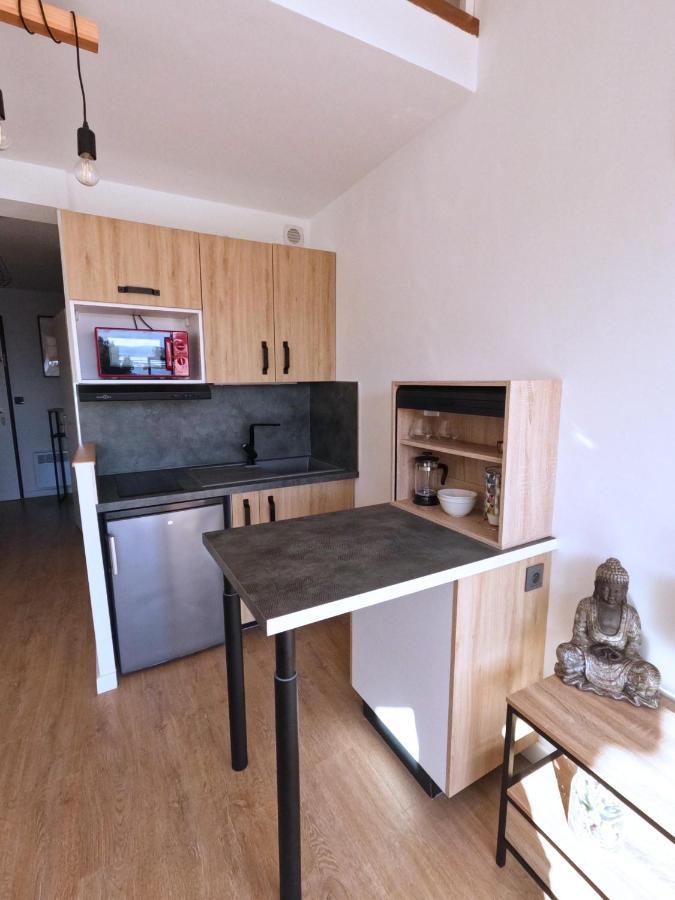 Appartement Hyeres - Costebelle Duplex Vue Mer Balcon Residence Privee Parking - Marie Caroline Exterior foto